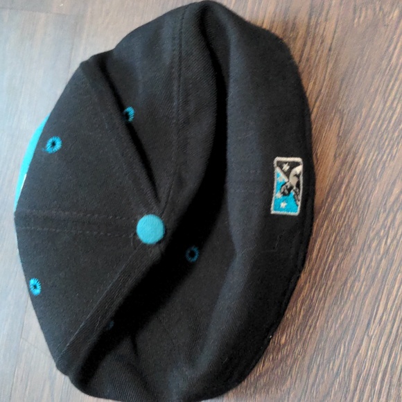 New Era Vintage Portland Seadogs Fitted size 7 5/8 Baseball Cap - Picture 3 of 6